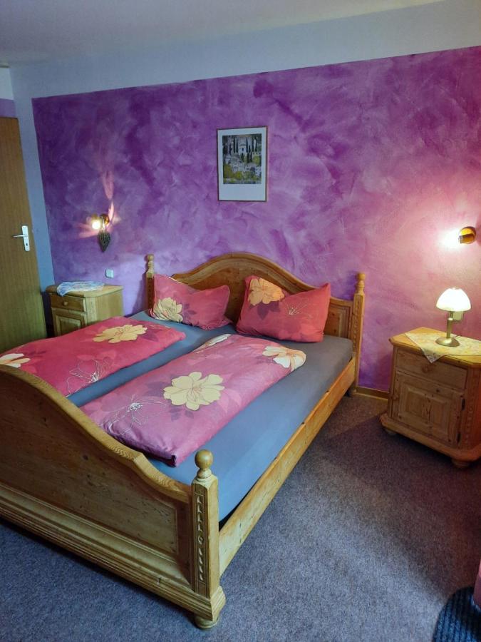 Landgasthof Rotlipp Gaestezimmer Ortenberg  Exteriör bild